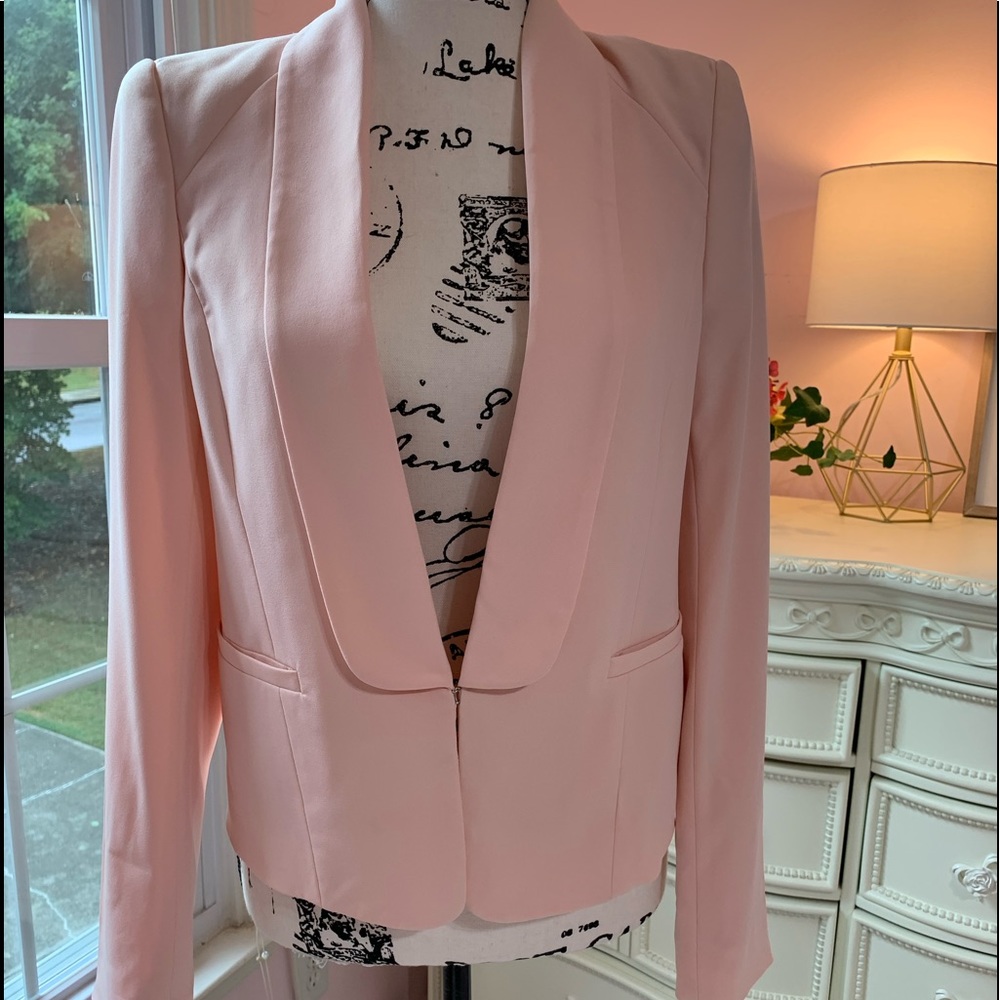 Victoria’s Secret Blush Pink Blazer. Sz 4